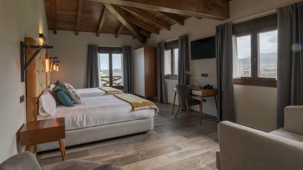 Suite familiar Calisera de hotel rural cantexos en luarca